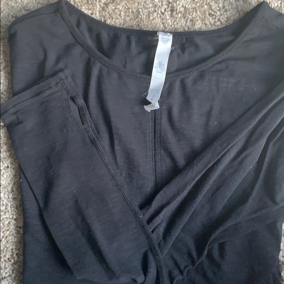 Lululemon soft long sleeve top - Picture 5 of 6